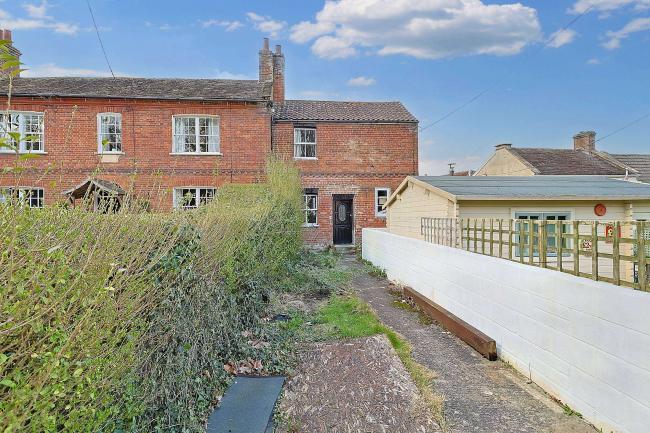 68 Leigh Road, Westbury, BA13 3QP 8