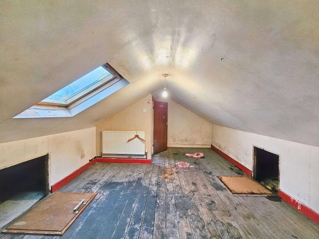 34 Church Street, Leigh, WN7 1AY 2