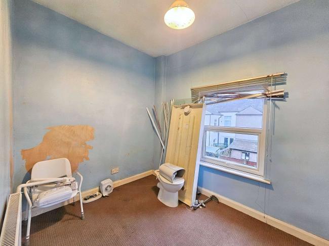 34 Church Street, Leigh, WN7 1AY 2