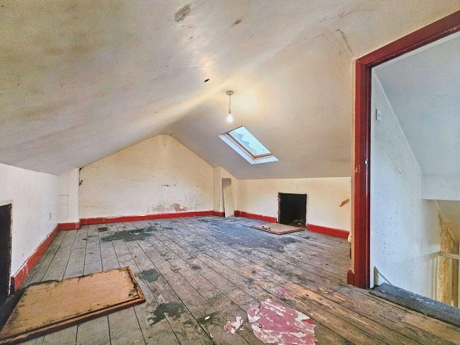 34 Church Street, Leigh, WN7 1AY 2