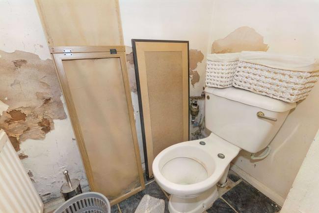 102 Glassbrook Road, Rushden, NN10 9TH 2