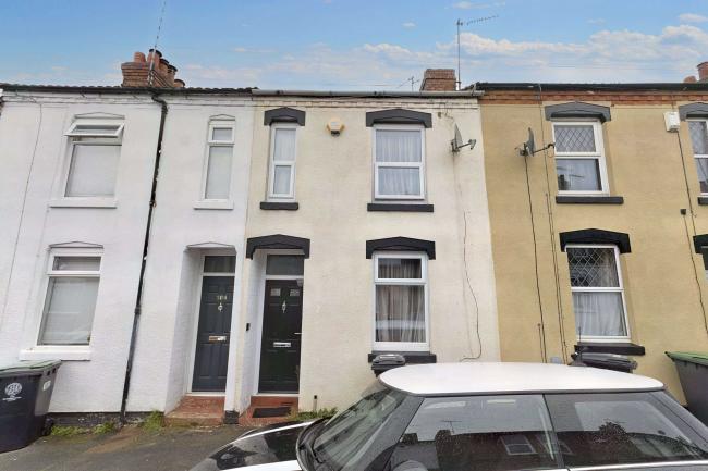 102 Glassbrook Road, Rushden, NN10 9TH 2