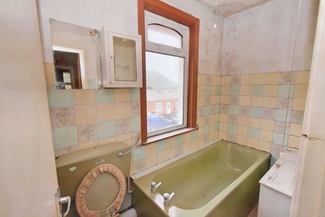 12 Avenue South, Earl Shilton, Leicester, LE9 7AB 7