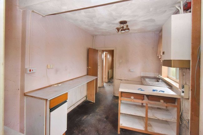 12 Avenue South, Earl Shilton, Leicester, LE9 7AB 7