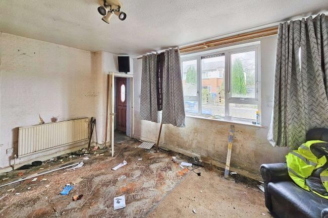 1 Lister Road, Manchester, Greater Manchester, M24 4RB 2