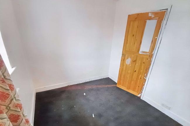 59 Holbrook Road, Sheffield , S13 8AX 7