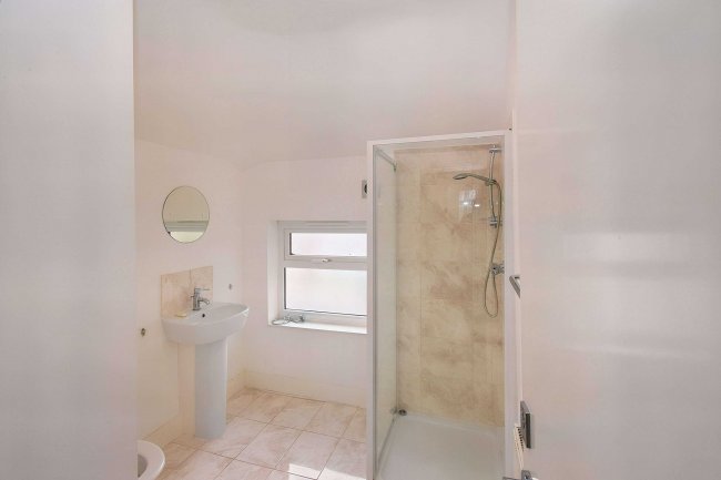 5 Binley Avenue, Binley, Coventry CV3 2EE 5