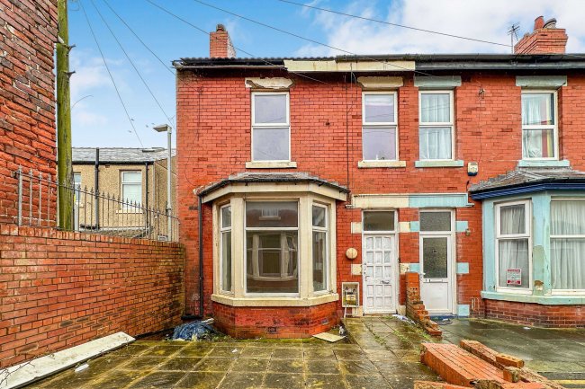 9 Lynn Grove, Blackpool FY1 2HZ 9