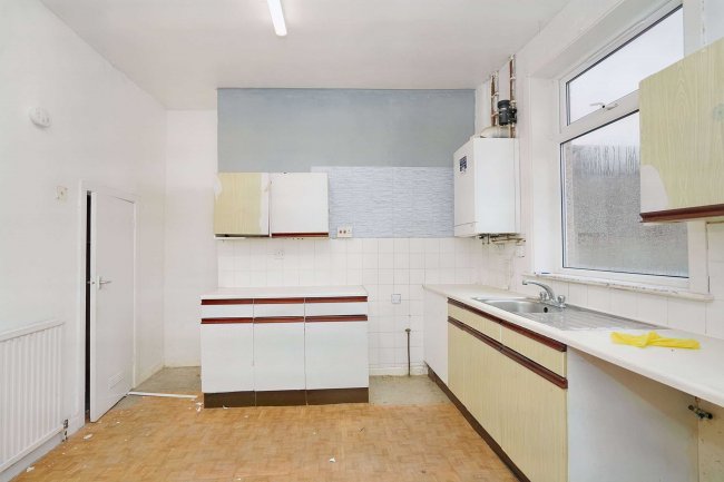 51 Belle Vue Street, Blackburn, Lancashire, BB2 1HU 5