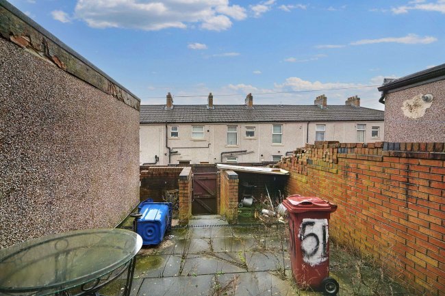 51 Belle Vue Street, Blackburn, Lancashire, BB2 1HU 5