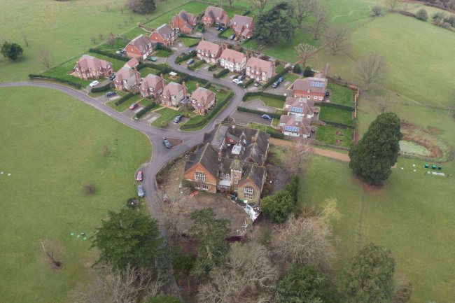 Eden Hall, Stick Hill, Edenbridge, Kent, TN8 5QQ 9