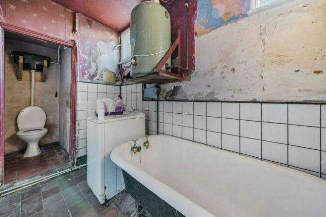 46 Choumert Square, Peckham, London, SE15 4RE 1