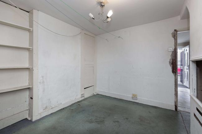 36 West Street, Croydon, CR0 1DJ 2