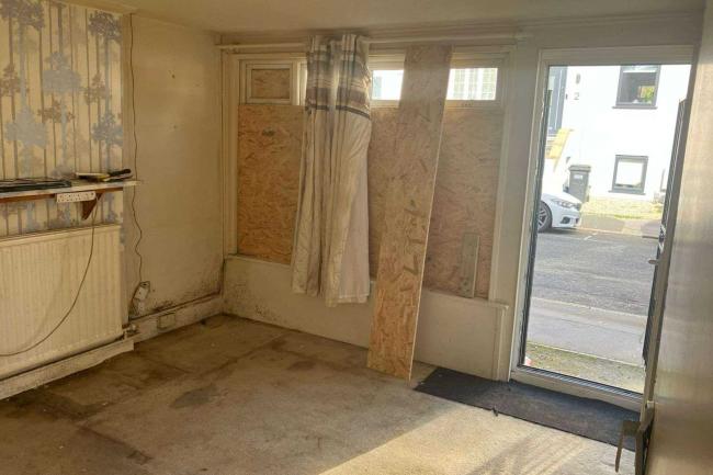 36 West Street, Croydon, CR0 1DJ 2