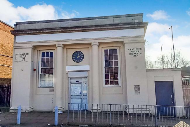 6 Speke Road, Garston, Liverpool, Merseyside L19 2PD 9