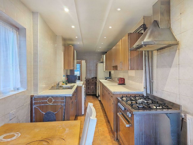 34 Maple Road, Anerley, London, SE20 8HE 3