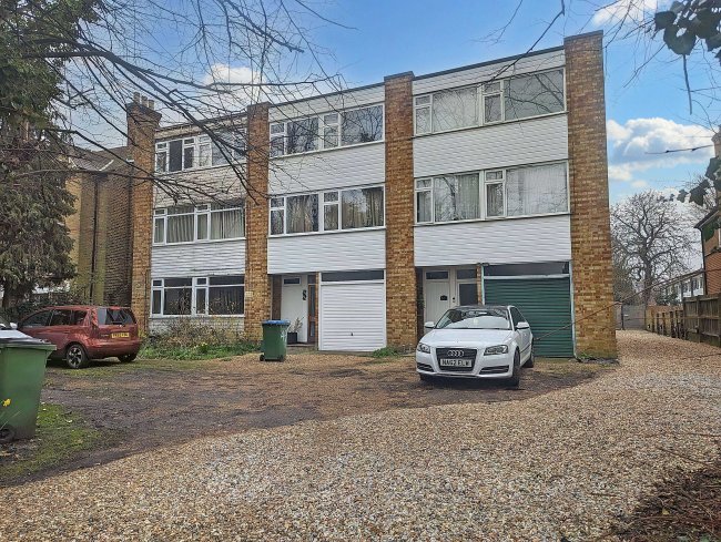 47 Kidbrooke Park Road, Blackheath, London, SE3 0EQ 7