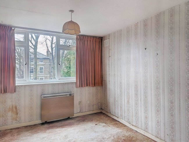 47 Kidbrooke Park Road, Blackheath, London, SE3 0EQ 7