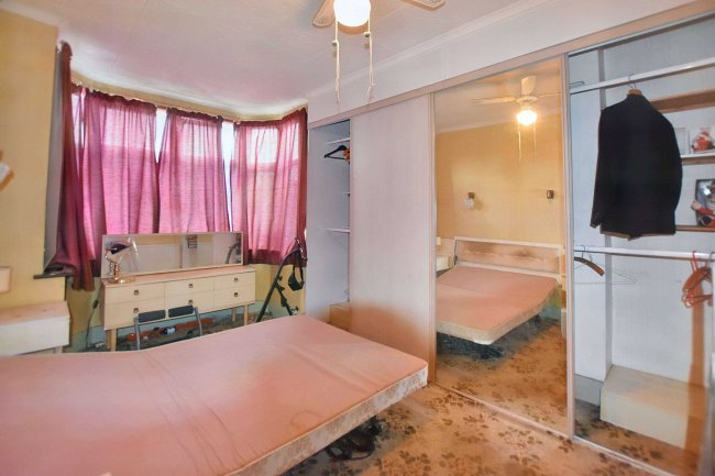 22 Allen Road, Beckenham, Kent, BR3 4NP 4