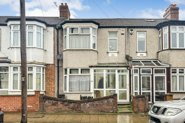 22 Allen Road, Beckenham, Kent, BR3 4NP 4