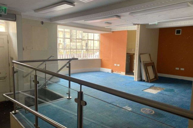 3 Fore Street, Trowbridge, Wiltshire, BA14 8HY 1