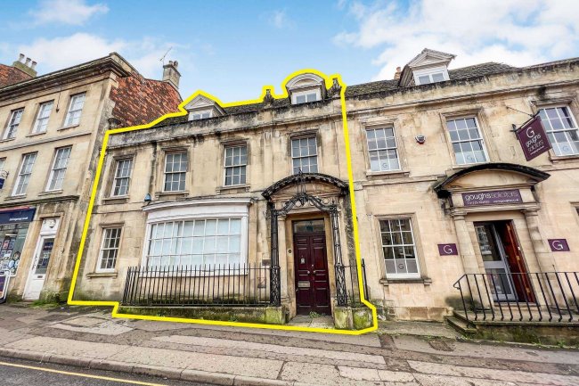 3 Fore Street, Trowbridge, Wiltshire, BA14 8HY 1