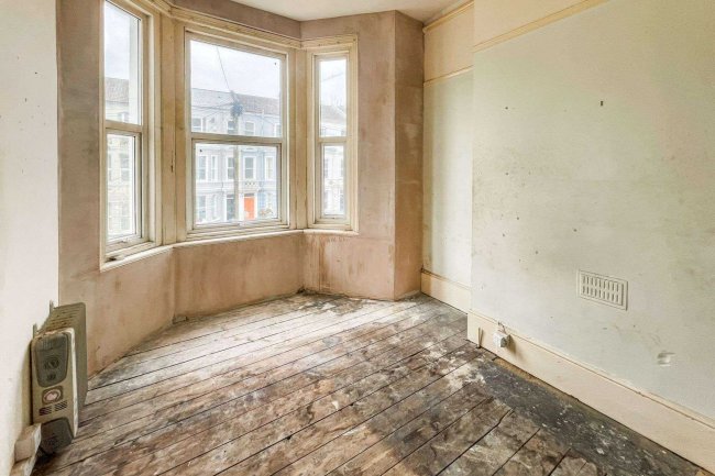 43 Southwater Road, St Leonards on Sea, TN37 6JR 4