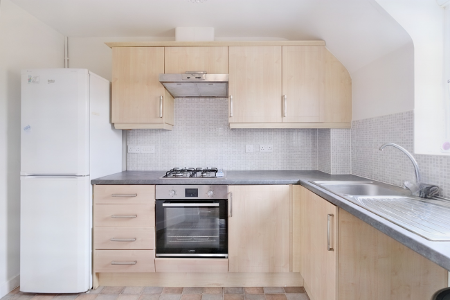 27 Marina View, Fazeley, Tamworth, B78 3BF 8