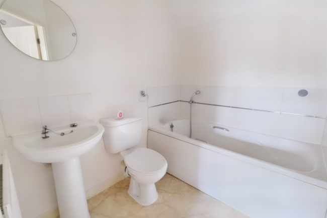 27 Marina View, Fazeley, Tamworth, B78 3BF 8