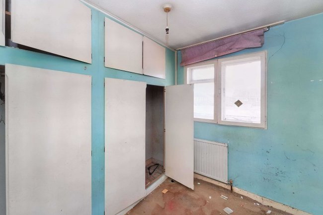 46 West Close, Ashford, Middlesex, TW15 3LN 9