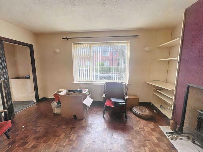 26 Eltham Close, Nottingham NG8 6BS 4