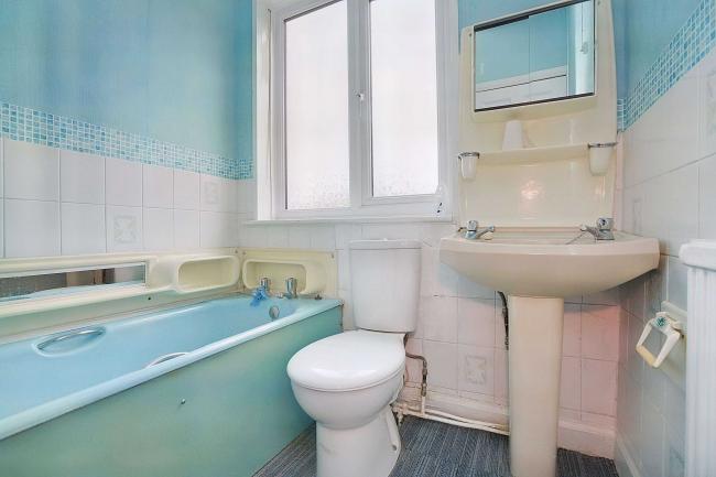 5 Cavendish Road, Leicester LE2 7PG 8