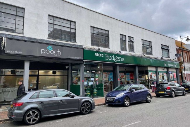 83 Lynchford Road, Farnborough, GU14 6ET 8