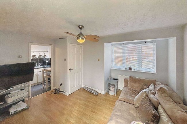 9 Eagle Close, Waltham Abbey, EN9 3NA 9