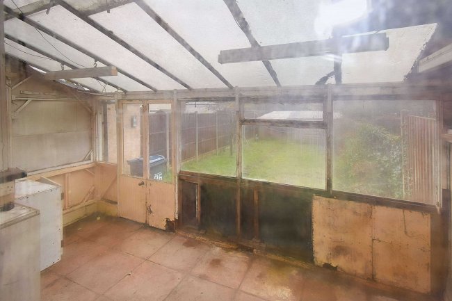 86 Aldershaw Road, Birmingham, West Midlands, B26 1HN 1