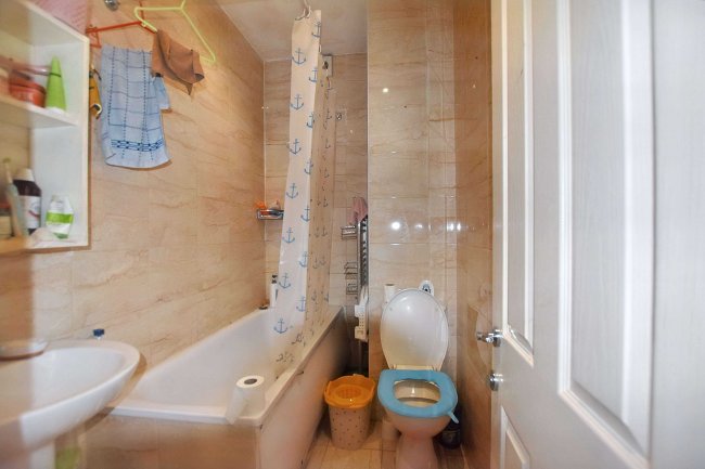 122 - 128 (Evens) Marvels Lane, Grove Park, London, SE12 9PG 9