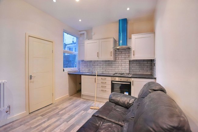 122 - 128 (Evens) Marvels Lane, Grove Park, London, SE12 9PG 9