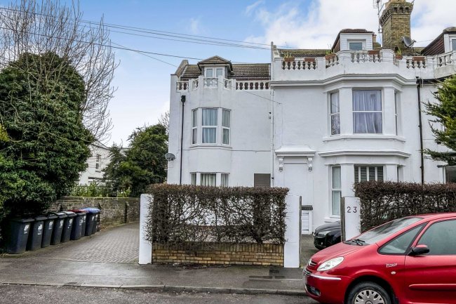 23 Alexandra Road, Margate, Kent, CT9 5SP 6