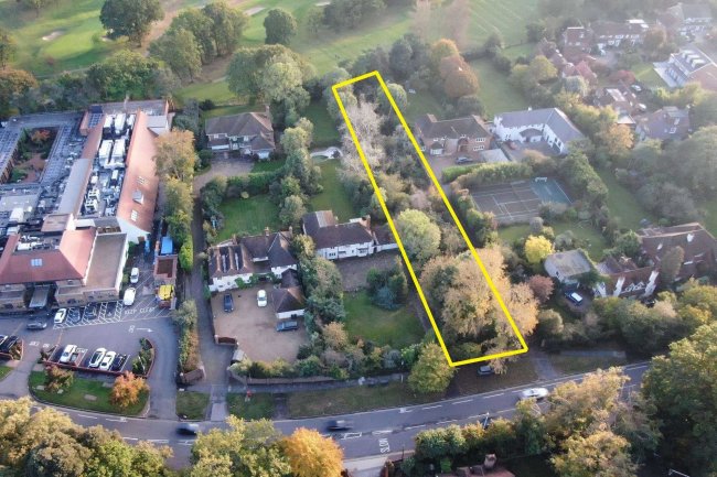 Land between 176 and 178 Coombe Lane, West Kingston KT2 7DE 9