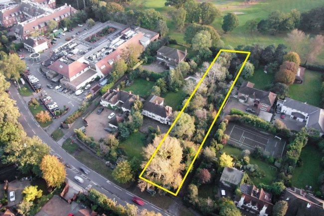 Land between 176 and 178 Coombe Lane, West Kingston KT2 7DE 9