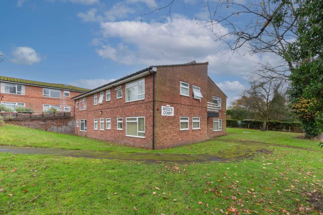 Bolds Court, Rogers Lane, Stoke Poges, Buckinghamshire, SL2 4LR 3