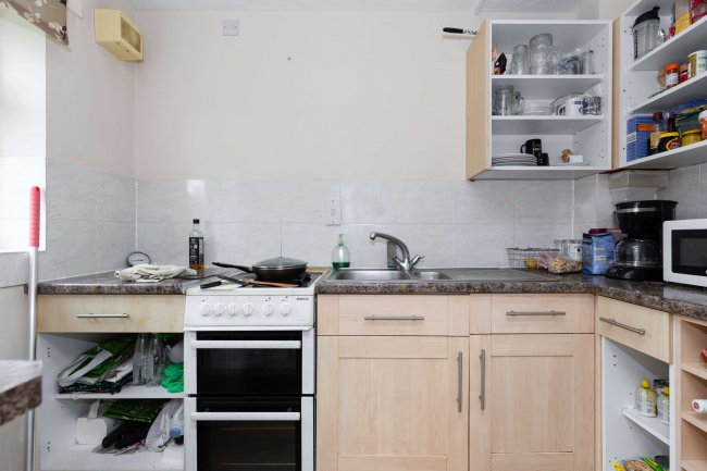 Bolds Court, Rogers Lane, Stoke Poges, Buckinghamshire, SL2 4LR 3