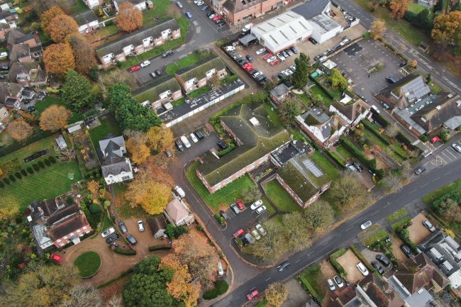 Bolds Court, Rogers Lane, Stoke Poges, Buckinghamshire, SL2 4LR 3