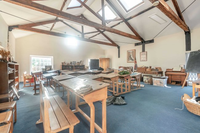 39  39.5  40  40a/41  42 Castle Street and 53 Quarry Street, Guildford GU1 3UA 6