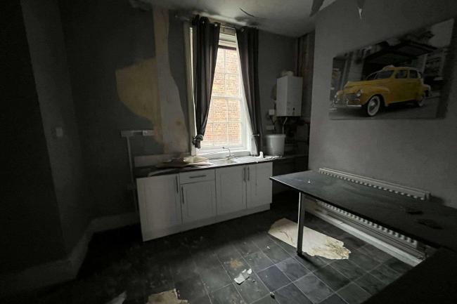 5 Market Place, Louth, LN11 9NR 7