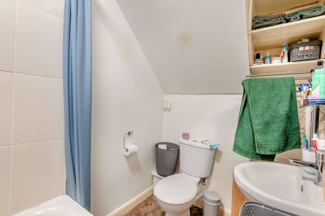 72-74 High Street, Beckenham, Greater London BR3 1ED 7