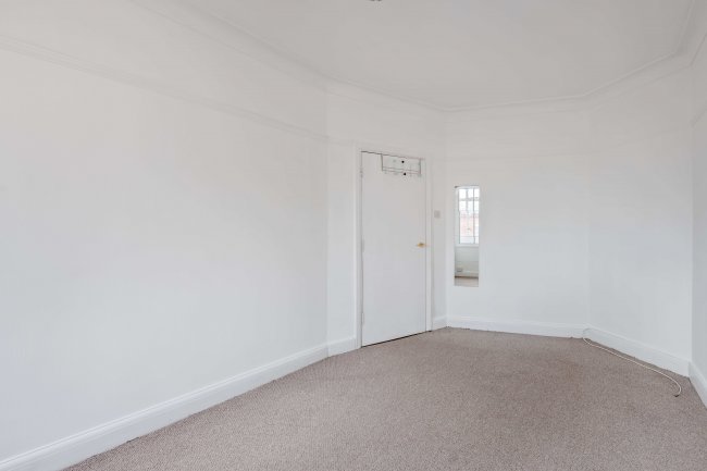 72-74 High Street, Beckenham, Greater London BR3 1ED 7