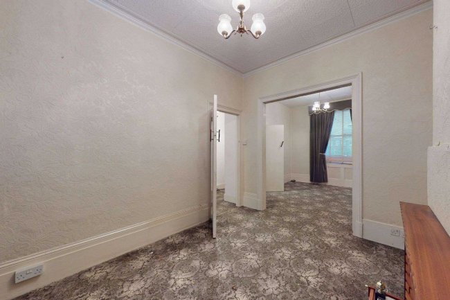 9 Wilton Square, Islington, London, N1 3DL 7