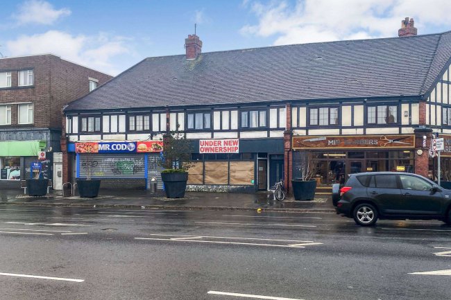 539 Cricklade Road, Swindon, SN2 1AH 8