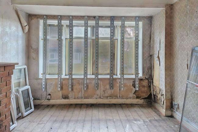 169 Birchanger Road, Croydon, SE25 5BS 2